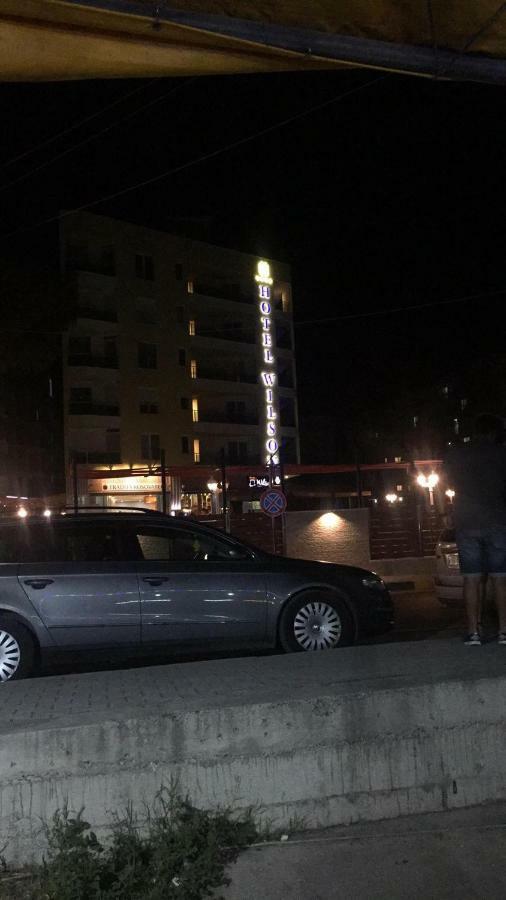 Bruka Apartaments Shengjin Bagian luar foto