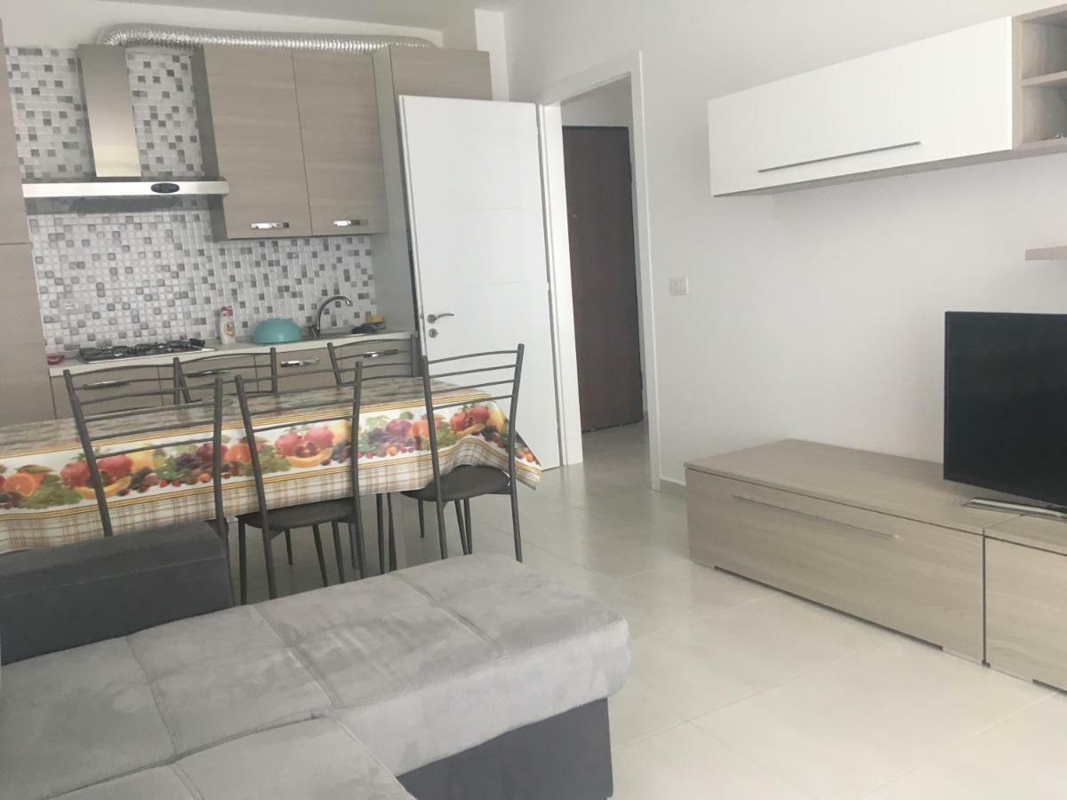 Bruka Apartaments Shengjin Bagian luar foto